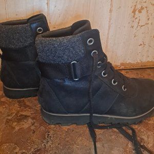 Sorel harlow conquest boots